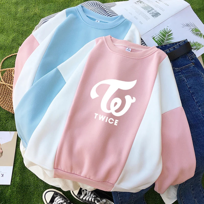 Sudaderas con capucha Kpop para mujer, nueva sudadera coreana de dos veces, ropa de calle informal de lana de manga larga con cuello redondo, jersey con empalme de Color en contraste, Tops