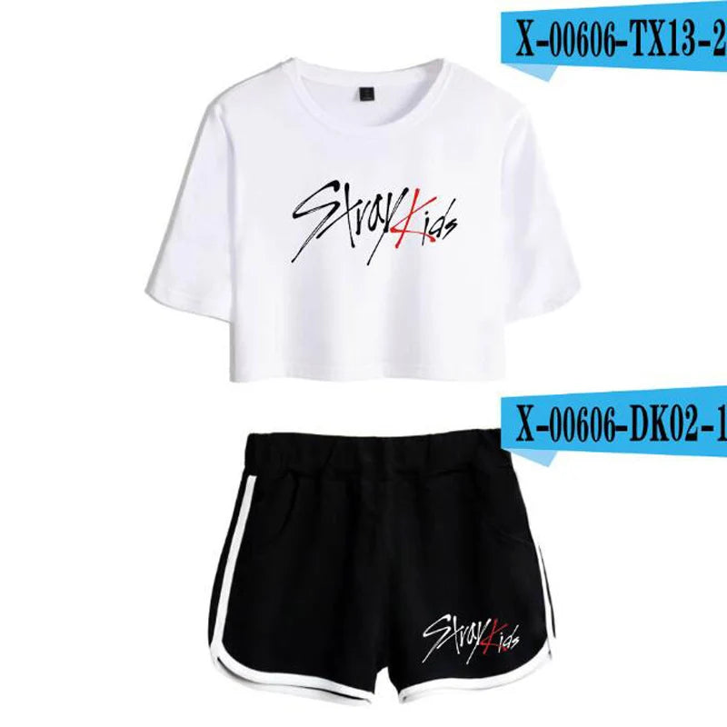 Conjuntos de verano para mujer estilo coreano KPOP Stray Kids Top corto de manga corta + Pantalones cortos, trajes para el sudor, chándales para mujer, traje de dos piezas