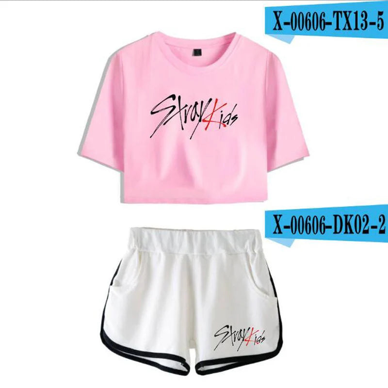 Conjuntos de verano para mujer estilo coreano KPOP Stray Kids Top corto de manga corta + Pantalones cortos, trajes para el sudor, chándales para mujer, traje de dos piezas