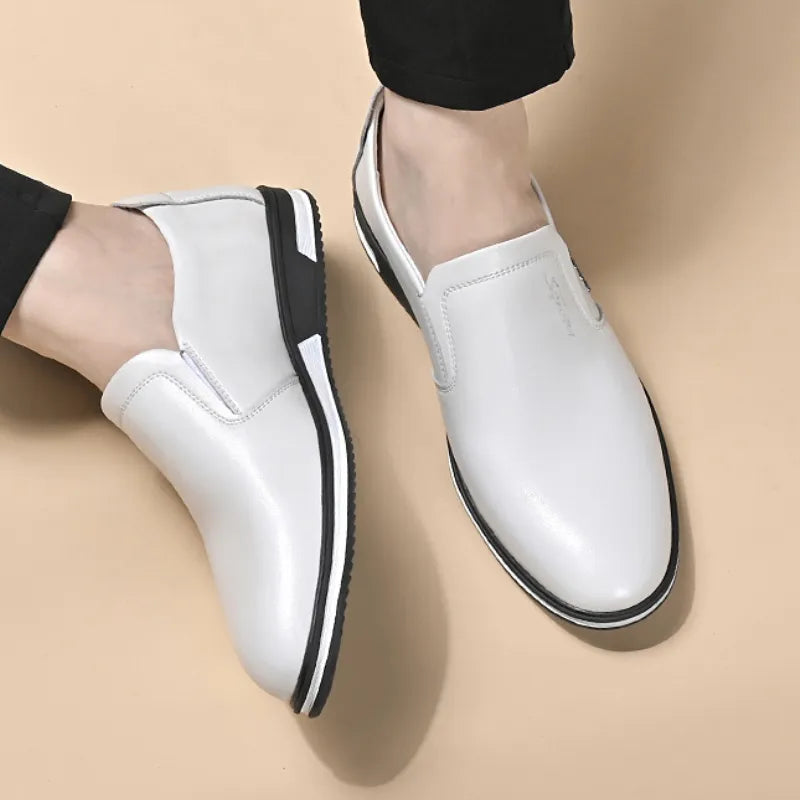 Zapatos de cuero blanco Para Hombre, mocasines informales de estilo británico a la moda de gran tamaño, zapatos vulcanizados Para caminar, zapatos Para Hombre