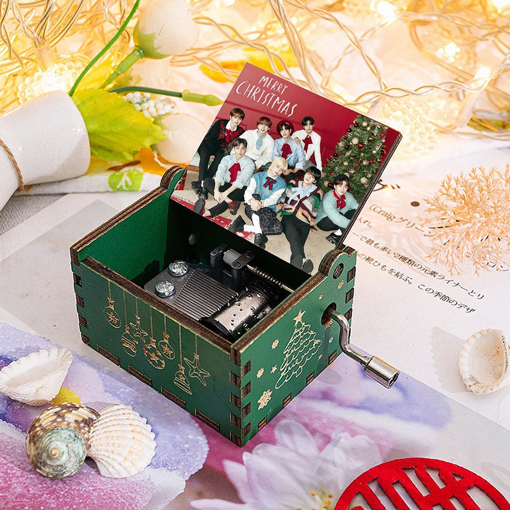 Caja de regalo de álbum de Kpop Stray Kids, Bangchan Changbin Felix Hyunjin, incluye broche, llavero, pegatina, sesión fotográfica, bolso de mano, cordón