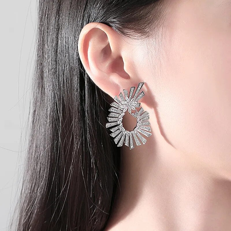 LUOTEEMI-pendientes de gota de circonia cúbica para mujer, aretes irregulares, grandes y redondos, con forma de gota de agua, lleno de micro pavimentado, joyería de moda nupcial para boda